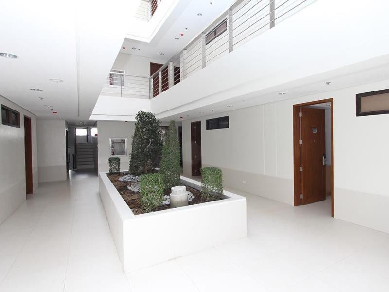 Crown Regency Courtyard Resort Balabag  Екстериор снимка